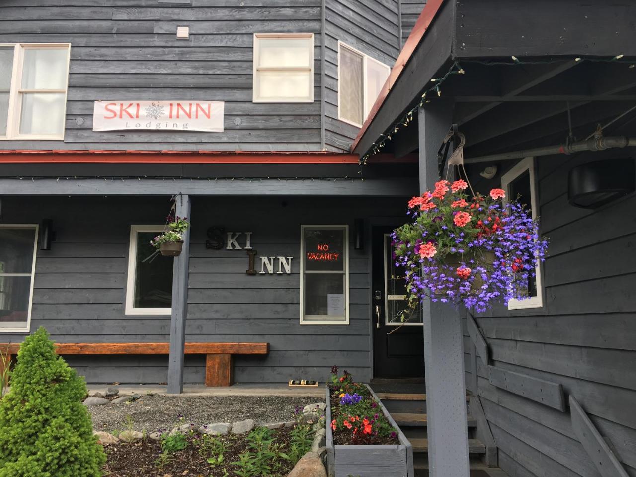 Ski Inn Гирдвуд Экстерьер фото